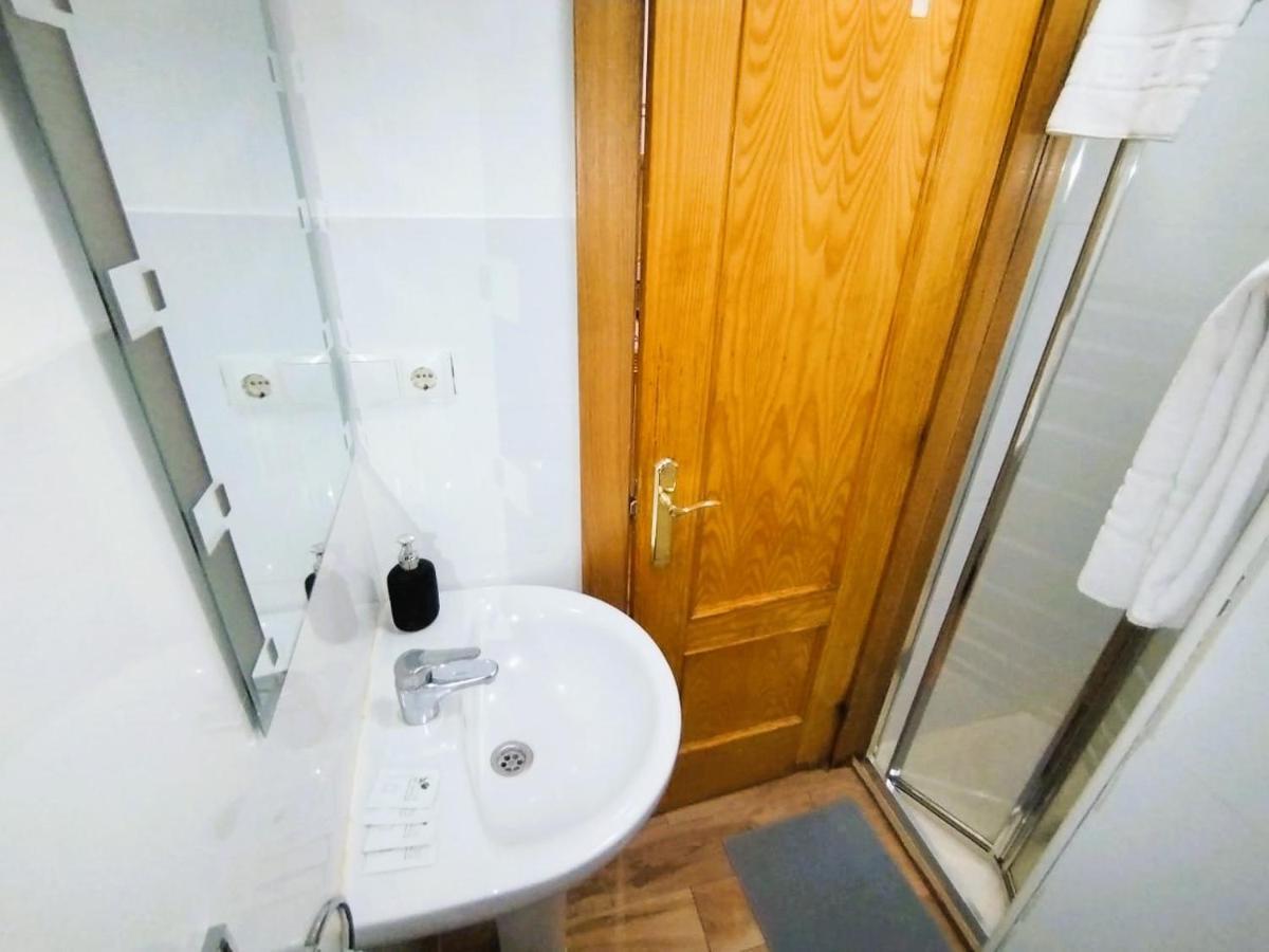 Puerta Del Sol - Apartamento Para 6 Мадрид Экстерьер фото